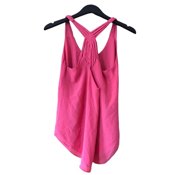 BUNDLE of tank tops - Picture 3 of 13